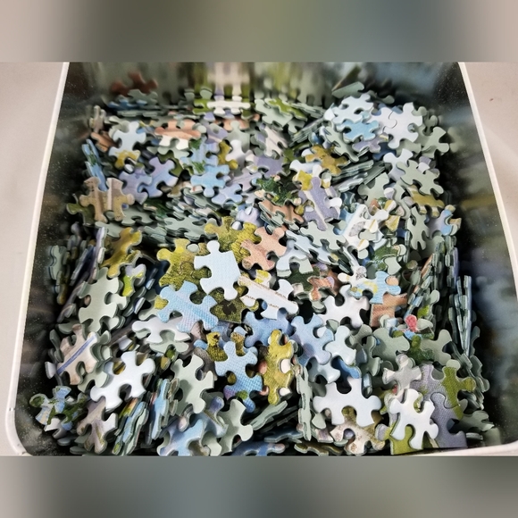 Hallmark Jigsaw Puzzle Lazy Afternoon Tin 1000 Pieces Adirondack Boats Yacht - Picture 8 of 10